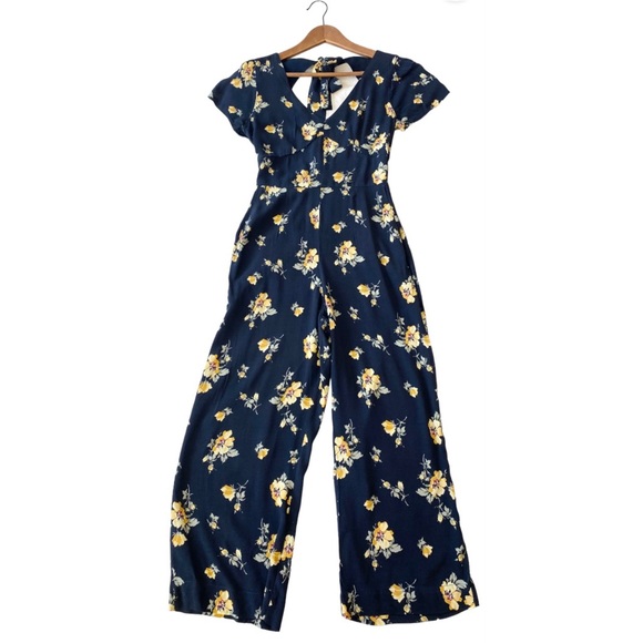 Abercrombie & Fitch Pants - Abercrombie & Fitch Floral Romper Jumpsuit